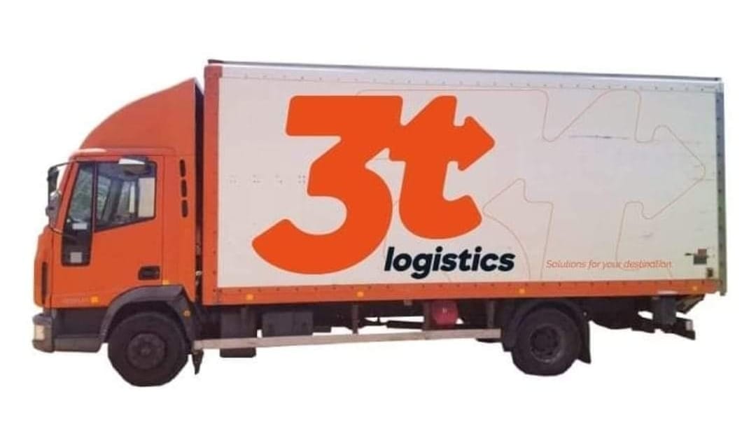 4 Ton Close Body Truck Rental for hire
